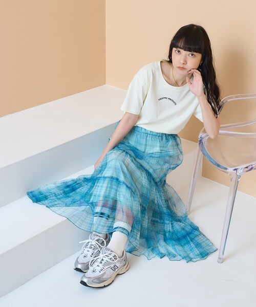 プリーツプリーズ　スカート　ティアード　ブルー グリッタープリーツスカート｜WOMEN｜250HAG31-297H｜AZUL BY