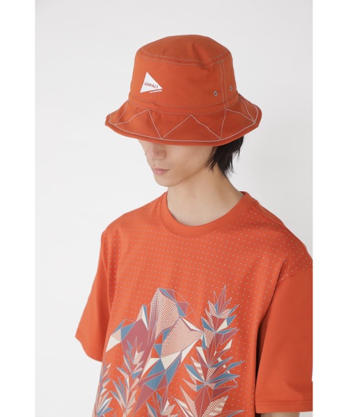 【tudor joel】undercover 鹿刺繍ハット HIDE AND SEEK - Cursive Logo Crusher Hat (REAL TREE CAMO