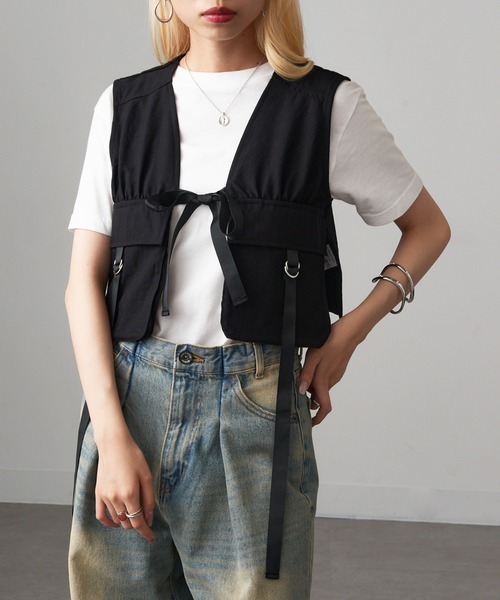 MAGASIN DE MODE Onjna(マガジンデモードオンジェナ )の「【MAGASIN DE MODE Onjna】タクティカルショートベスト trc(ベスト・レディース・グレー/カーキ/ブラック・FREE)」の11枚目の写真