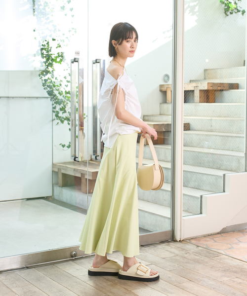 Rouge vif Anna(ルージュヴィフアンナ)の「ギャザーアシンメトリーブラウス(シャツ/ブラウス・レディース・ブラック/ホワイト・フリー)」の22枚目の写真