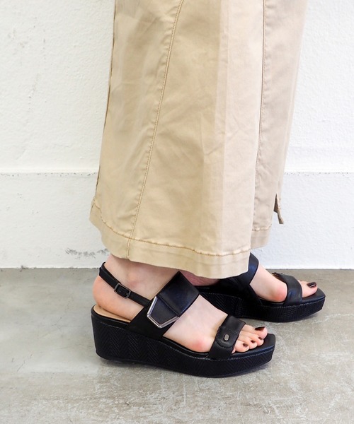 Nine West*厚底*ウェッジソール*スポサン*サンダル/Heavin Amazon.com | Nine West Women's Heavin Wedge Sandal, Dark