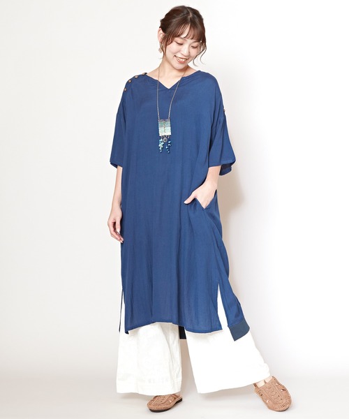 チャイハネ(チャイハネ)の「【チャイハネ】麻混バラカワンピース(ワンピース・レディース・カーキ/ブラック/ナチュラル/ダークパープル/ダークネイビー/ライトベージュ・FREE)」の5枚目の写真