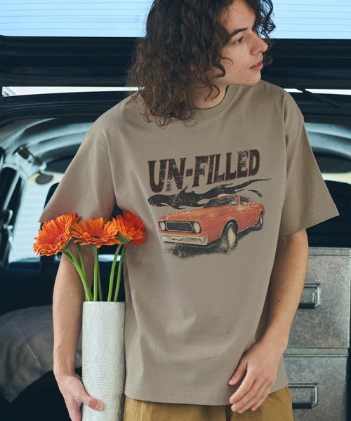 UN-FILLED(アンフィルド)の「mt9706- 90S CLASSIC CAR HEAVY WEIGHT T-SHIRT Tシャツ(Tシャツ/カットソー・メンズ・ホワイト/サンドベージュ・XL/M/L)」の1枚目の写真