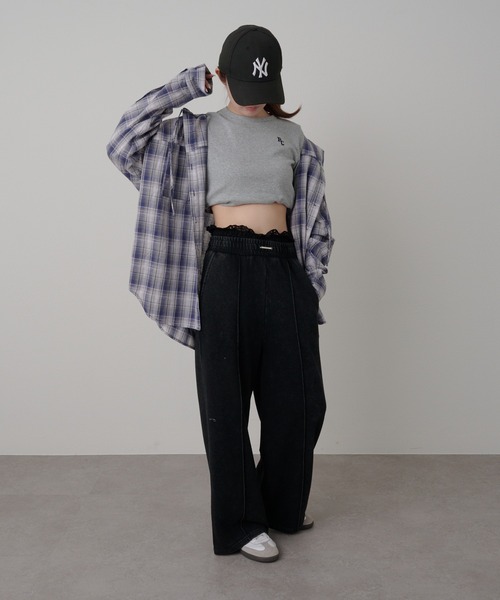 RAY CASSIN（レイカズン）の「オーバーサイズフード付きチェック/レースシャツ（シャツ/ブラウス・レディース・ブラック/ブラウン/ブルー/アイボリー/ブラック系その他2・FREE）」の17枚目の写真