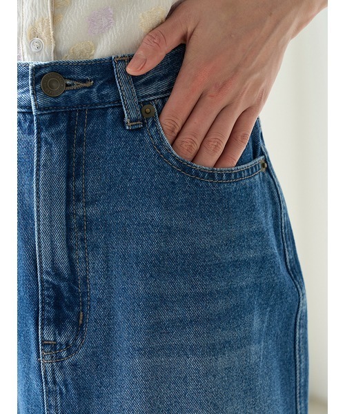 SNIDEL(スナイデル)の「デニムマーメイドスカート(デニムスカート・レディース・インディゴブルー/ライトブルー/ブルー・0/1)」の19枚目の写真