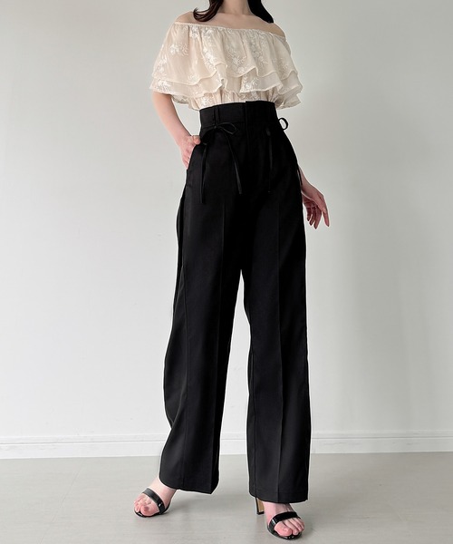 JUNOAH（ジュノア）の「サイドタックハイウエストリボンスラックス(薄手、裏地なし)（スラックス・レディース・ライトグレー/スミクロ/ブラック・X-LARGE/LARGE/MEDIUM/SMALL）」の8枚目の写真