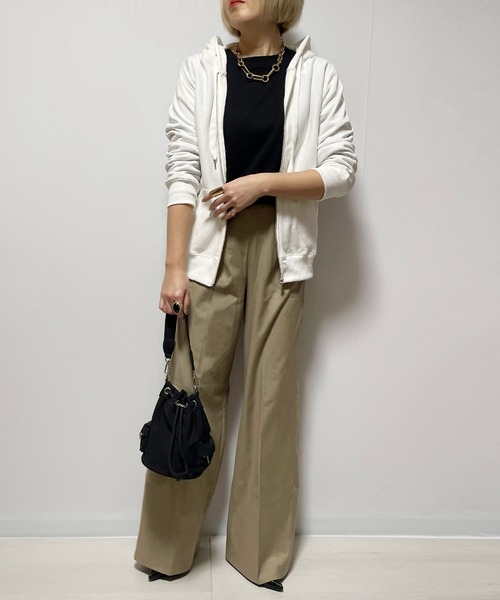 Fizz（フィズ）の「【Fizz/フィズ】　ジップアップフーディー（パーカー・レディース・アイボリー/ブラック/グレー/ネイビー・M/L）」の9枚目の写真