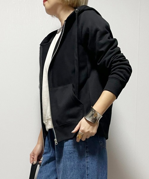 Fizz（フィズ）の「【Fizz/フィズ】　ジップアップフーディー（パーカー・レディース・アイボリー/ブラック/グレー/ネイビー・M/L）」の12枚目の写真