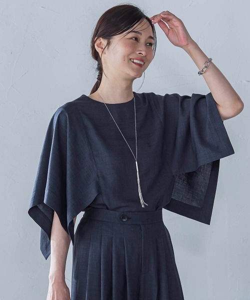 LAUTREAMONT(ロートレアモン)の「ハンカチーフスリーブブラウス≪セットアップ対応/洗濯機で洗える≫(シャツ/ブラウス・レディース・チャコールグレー/ベージュ/ピンク・9号)」の10枚目の写真