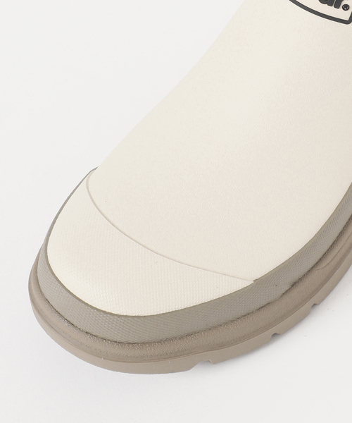 Barbour（バブアー）の「【BARBOUR/バブアー】nimbus chelsea welly：ショートブーツ（ブーツ・レディース・ブラック/アイボリー・22cm/23cm/24cm/25cm）」の3枚目の写真