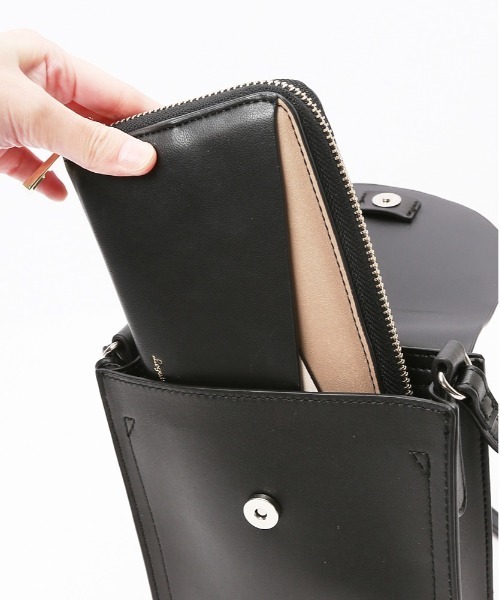 Legato Largo(レガートラルゴ)の「Legato Largo サープルフェイクレザー ミニショルダー LG-D1141Z(ショルダーバッグ・レディース・キャメル/ブラック・FREE)」の5枚目の写真