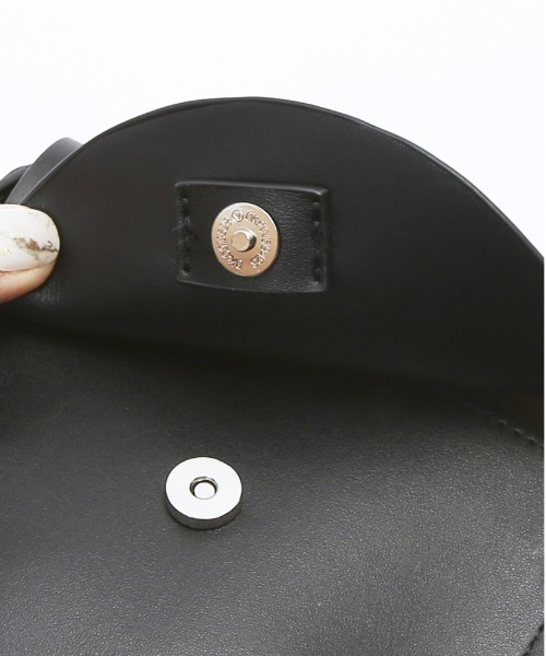 Legato Largo(レガートラルゴ)の「Legato Largo サープルフェイクレザー ミニショルダー LG-D1141Z(ショルダーバッグ・レディース・キャメル/ブラック・FREE)」の6枚目の写真