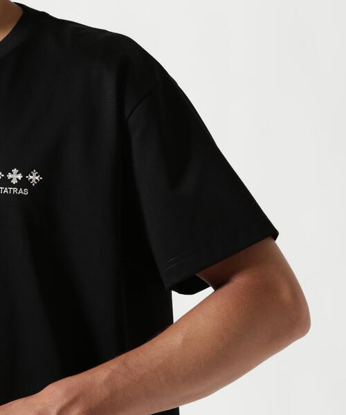 【極美品✨】TATRAS タトラス Tシャツ NUNKI ヌンキ 刺繍ロゴ黒02 TATRAS タトラス NUNKI ヌンキ ロゴ刺繍 Tシャツ 半袖Tシャツ