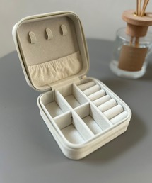 Kotoe（コトエ）の「【UNISEX】 携帯用 トラベル アクセサリーケース 収納（ポーチ）」