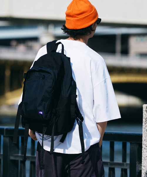 Russell Athletic（ラッセルアスレティック）の「吸水速乾 RUSSELL ATHLETIC 別注 Dri-Power(R) BIG Tシャツ（Tシャツ/カットソー・メンズ・チャコールグレー/ライトブルー/ブラック/ホワイト・SMALL/MEDIUM/LARGE）」の17枚目の写真