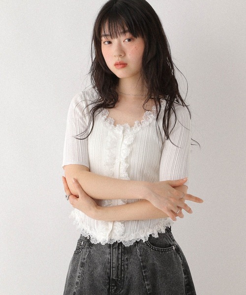 Heather(ヘザー)の「フリルニット半袖カーディガン 575218(カーディガン/ボレロ・レディース・ブラック/オフホワイト/グレー・FREE)」の11枚目の写真