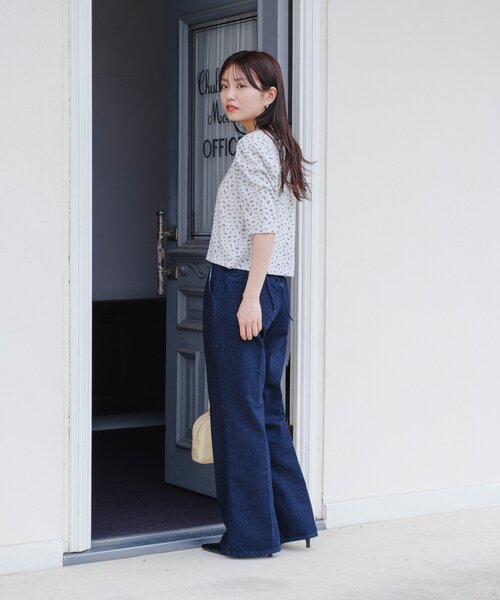 小花柄ヘンリースクエアプルオーバー（Tシャツ/カットソー