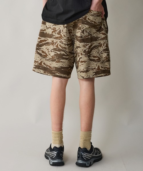 rehacer(レアセル)の「rehacer : Tiger Joint Camo Shorts / タイガージョイント カモ ショーツ(その他パンツ・メンズ・ベージュ/ブラック・MEDIUM/SMALL/LARGE)」の6枚目の写真