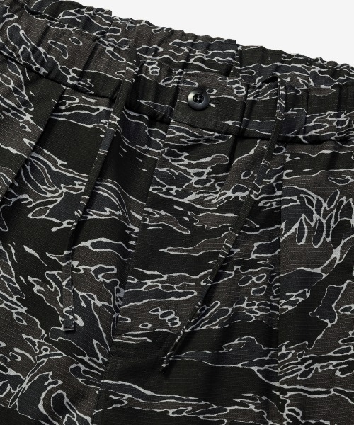 rehacer(レアセル)の「rehacer : Tiger Joint Camo Shorts / タイガージョイント カモ ショーツ(その他パンツ・メンズ・ベージュ/ブラック・MEDIUM/SMALL/LARGE)」の18枚目の写真