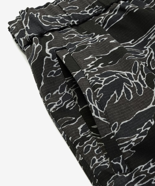 rehacer(レアセル)の「rehacer : Tiger Joint Camo Shorts / タイガージョイント カモ ショーツ(その他パンツ・メンズ・ベージュ/ブラック・MEDIUM/SMALL/LARGE)」の22枚目の写真