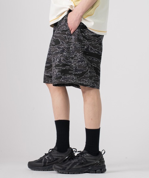 rehacer(レアセル)の「rehacer : Tiger Joint Camo Shorts / タイガージョイント カモ ショーツ(その他パンツ・メンズ・ベージュ/ブラック・MEDIUM/SMALL/LARGE)」の12枚目の写真
