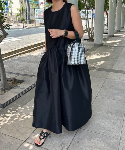 DONOBAN（ドノバン）の「ハートカットクリアバッグ（ショルダーバッグ・レディース・レッド/シルバー/ブラック・ONE）」の10枚目の写真