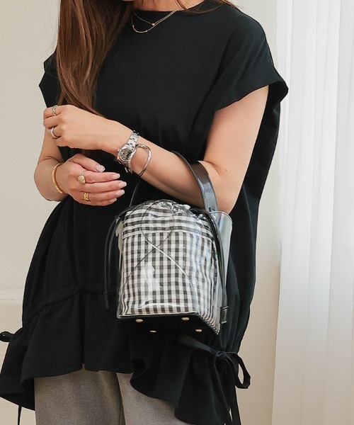 DONOBAN（ドノバン）の「ハートカットクリアバッグ（ショルダーバッグ・レディース・レッド/シルバー/ブラック・ONE）」の6枚目の写真