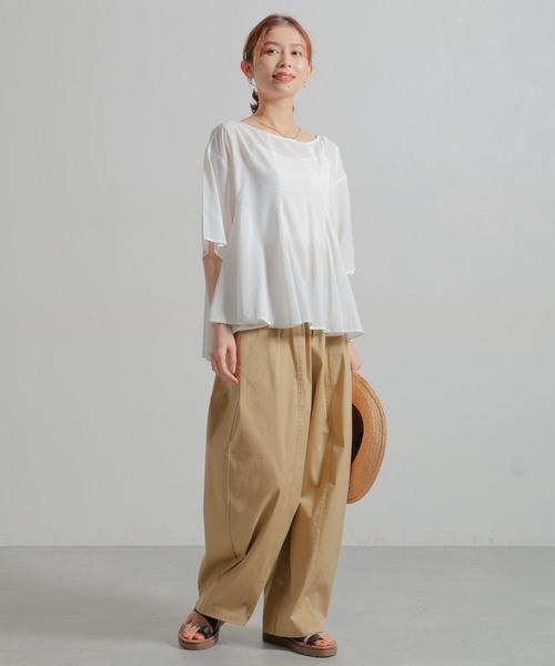 studio CLIP（スタディオクリップ）の「コットンレーヨンフレアTブラウス（シャツ/ブラウス・レディース・カーキ/ブラック/オフホワイト/ブルー・FREE）」の11枚目の写真