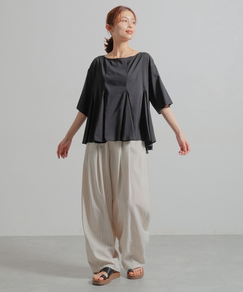 studio CLIP（スタディオクリップ）の「コットンレーヨンフレアTブラウス（シャツ/ブラウス・レディース・カーキ/ブラック/オフホワイト/ブルー・FREE）」の16枚目の写真