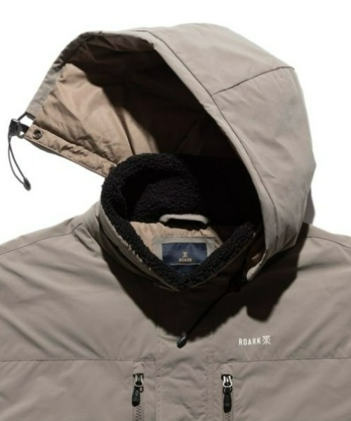 ROARK REVIVAL(ロアークリバイバル)の「【ROARK】 RISER JACKET(ダウンジャケット/コート・メンズ・ベージュ・LARGE/MEDIUM/X-LARGE)」の8枚目の写真