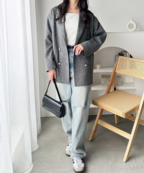 GeeRA（ジーラ）の「ゴールドボタンオーバーサイズダブルテーラードジャケット（テーラードジャケット・レディース・ブラック系その他/ブラウン系その他・MEDIUM/LARGE）」の8枚目の写真