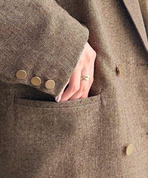 GeeRA（ジーラ）の「ゴールドボタンオーバーサイズダブルテーラードジャケット（テーラードジャケット・レディース・ブラック系その他/ブラウン系その他・MEDIUM/LARGE）」の16枚目の写真