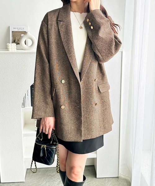 GeeRA（ジーラ）の「ゴールドボタンオーバーサイズダブルテーラードジャケット（テーラードジャケット・レディース・ブラック系その他/ブラウン系その他・MEDIUM/LARGE）」の11枚目の写真