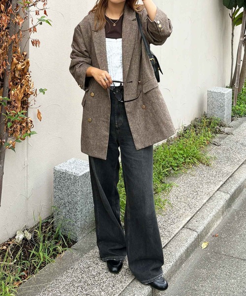 GeeRA（ジーラ）の「ゴールドボタンオーバーサイズダブルテーラードジャケット（テーラードジャケット・レディース・ブラック系その他/ブラウン系その他・MEDIUM/LARGE）」の21枚目の写真