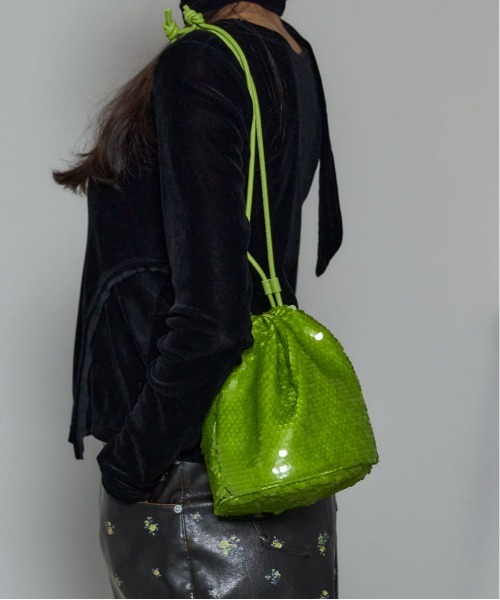 MAISON SPECIAL（メゾンスペシャル）の「Multi Fabric Drawstring Bag/マルチファブリックドローストリングバッグ（ハンドバッグ・レディース・ホワイト/ライム/ブラック・FREE）」の3枚目の写真