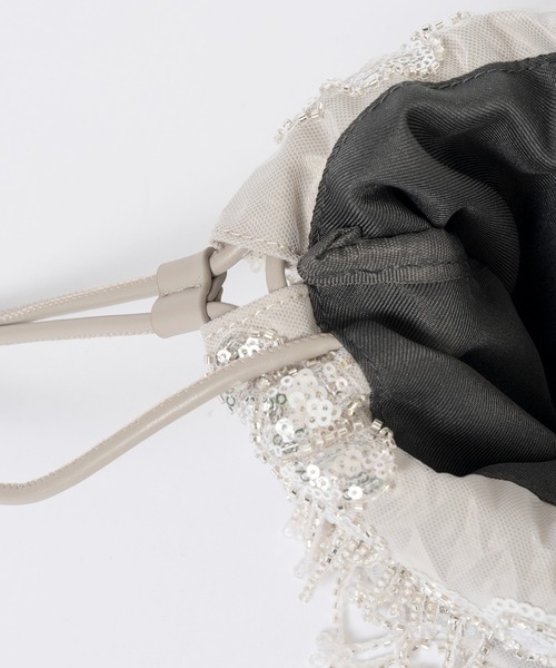 MAISON SPECIAL（メゾンスペシャル）の「Multi Fabric Drawstring Bag/マルチファブリックドローストリングバッグ（ハンドバッグ・レディース・ホワイト/ライム/ブラック・FREE）」の15枚目の写真