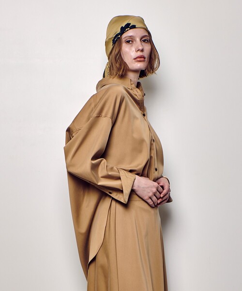 allureville(アルアバイル)の「フィブリルカシュクールシャツ(シャツ/ブラウス・レディース・ベージュ/ネイビー/カーキ・2)」の7枚目の写真