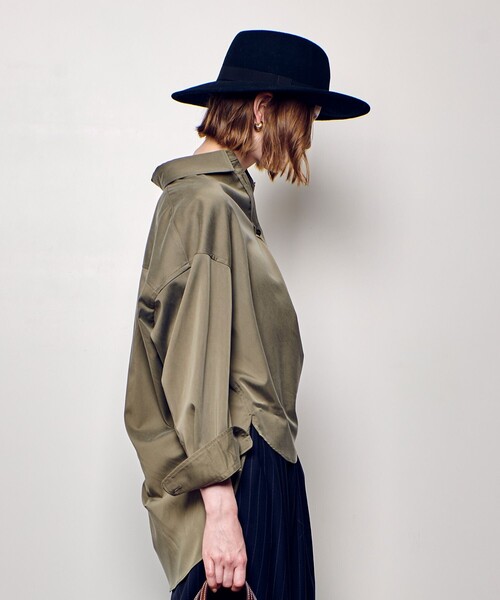 allureville(アルアバイル)の「フィブリルカシュクールシャツ(シャツ/ブラウス・レディース・ベージュ/ネイビー/カーキ・2)」の19枚目の写真