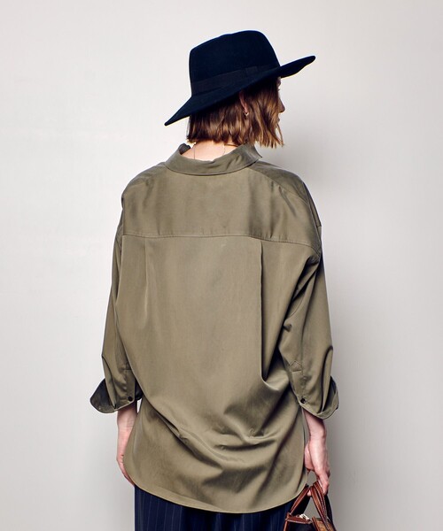 allureville(アルアバイル)の「フィブリルカシュクールシャツ(シャツ/ブラウス・レディース・ベージュ/ネイビー/カーキ・2)」の20枚目の写真