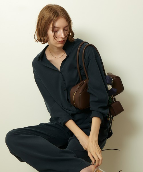 allureville(アルアバイル)の「フィブリルカシュクールシャツ(シャツ/ブラウス・レディース・ベージュ/ネイビー/カーキ・2)」の2枚目の写真