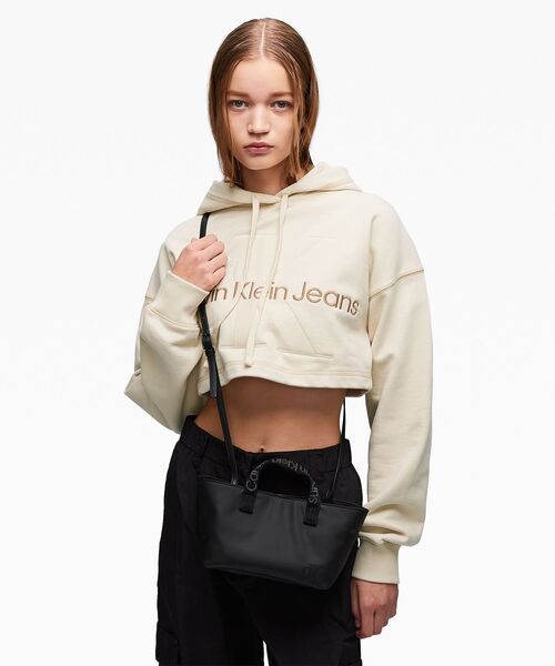 Calvin Klein（カルバン・クライン）の「ロングデイ ミニトートバッグ（トートバッグ・レディース・ブラック・FREE）」の7枚目の写真