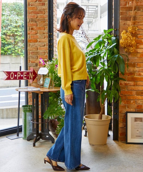 INED（イネド）の「【ご家庭で洗える】ウール100％Vネックニット（ニット/セーター・レディース・サックスブルー/ブラック/オフホワイト/ブルー/チャコールグレー/ピンク/イエロー・9号）」の15枚目の写真