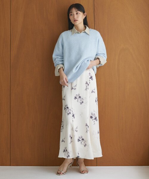 natural couture（ナチュラルクチュール）の「長さ変えれる花柄サテンスカート（スカート・レディース・ブラック/オフホワイト・FREE）」の7枚目の写真