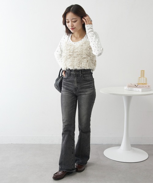 MAGASIN DE MODE Chou Chou（マガジンデモードシュシュ）の「【MAGASIN DE MODE Chou Chou】モコモコ フェイクファービスチェ DTK（ベスト・レディース・ブラウン/チャコールグレー/アイボリー・FREE）」の22枚目の写真