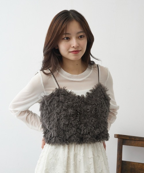 MAGASIN DE MODE Chou Chou（マガジンデモードシュシュ）の「【MAGASIN DE MODE Chou Chou】モコモコ フェイクファービスチェ DTK（ベスト・レディース・ブラウン/チャコールグレー/アイボリー・FREE）」の18枚目の写真