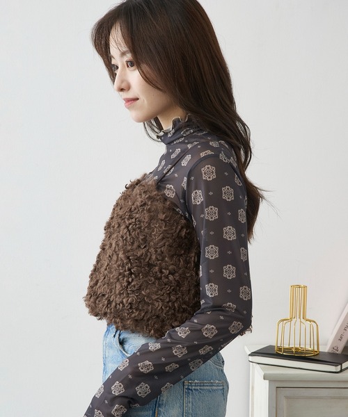 MAGASIN DE MODE Chou Chou（マガジンデモードシュシュ）の「【MAGASIN DE MODE Chou Chou】モコモコ フェイクファービスチェ DTK（ベスト・レディース・ブラウン/チャコールグレー/アイボリー・FREE）」の11枚目の写真