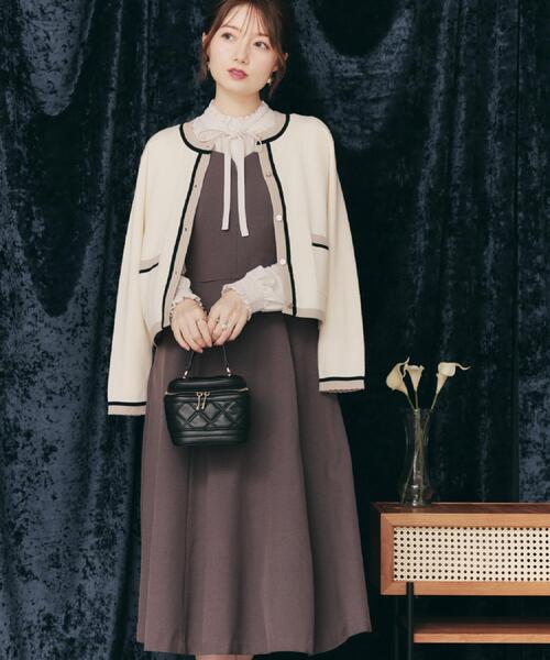 couture brooch（クチュールブローチ）の「【帯電防止・通勤】ハートネック フレアージャンスカ（ワンピース・レディース・ブラウン系/ダークグレー/ネイビー・42/40/36/38）」の22枚目の写真