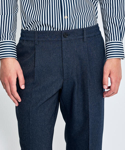 ABAHOUSE（アバハウス）の「【セットアップ対応】デニムライク ワンタック イージースラックス  / 2WAYストレッチ 防シワ性 手洗い可（その他パンツ・メンズ・ブラウン/ダークネイビー/インディゴブルー・44/46/48/50）」の6枚目の写真
