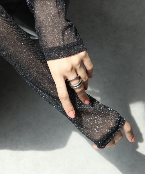 Three Four Time(スリーフォータイム)の「シアーラメハイネックプルオーバー(その他トップス・レディース・チャコールグレー/ブラック・FREE)」の9枚目の写真