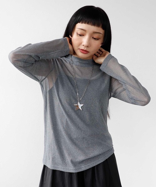 Three Four Time(スリーフォータイム)の「シアーラメハイネックプルオーバー(その他トップス・レディース・チャコールグレー/ブラック・FREE)」の10枚目の写真